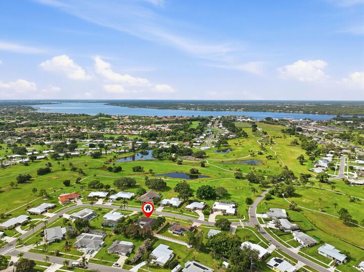 Property Photo:  2970 SE San Jeronimo Road  FL 34952 