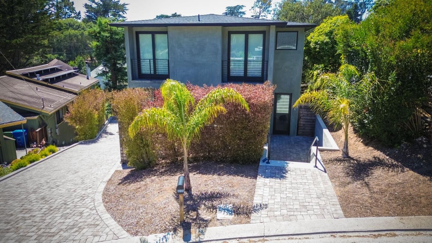 Property Photo:  315 Los Altos Drive  CA 95003 