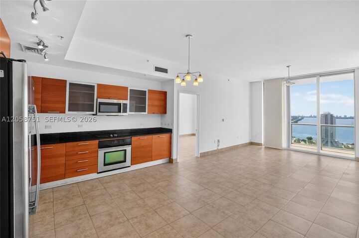 Property Photo:  3470 E Coast Ave H2510  FL 33137 