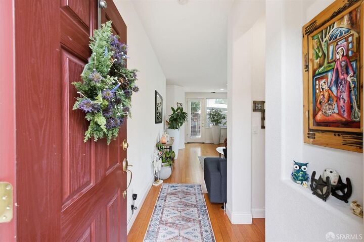 Property Photo: 109 Hemingway Common CA 94553