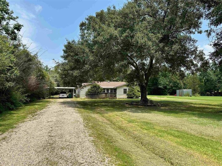 Property Photo:  308 Phils Lane  LA 70611 