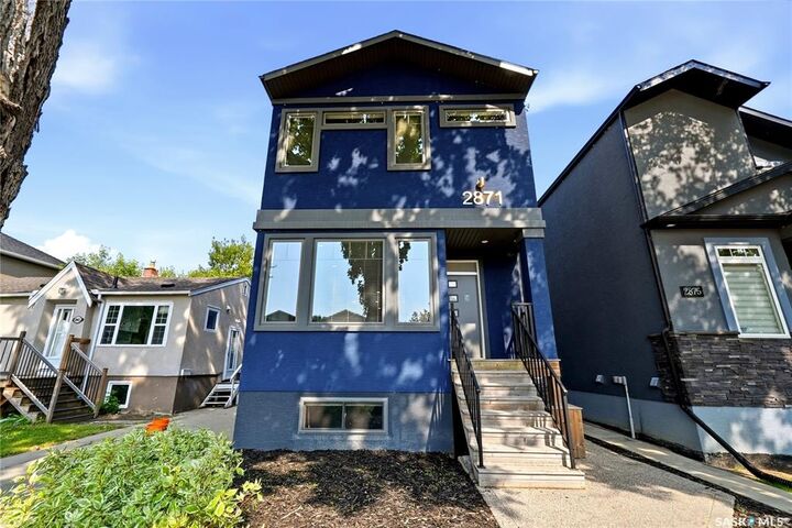Property Photo:  2871 Garnet Street  SK S4S 1X1 