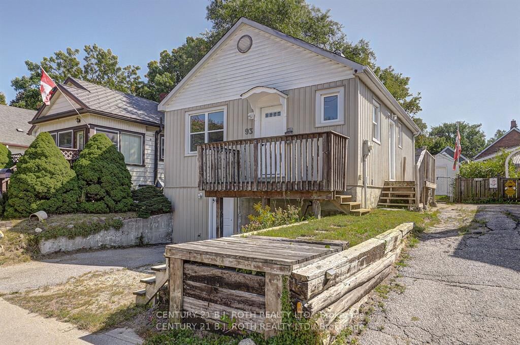 Property Photo: 93 John Street ON L4N 2K6