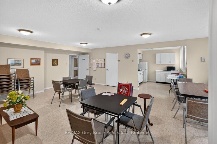 Property Photo: 860 9th Street E 208 ON N4K 1R2