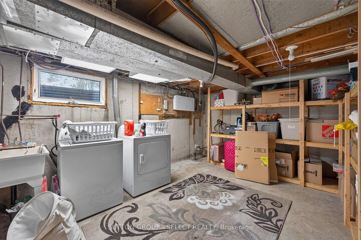 Property Photo: 183-185 Vancouver Street ON N5Z 4R5