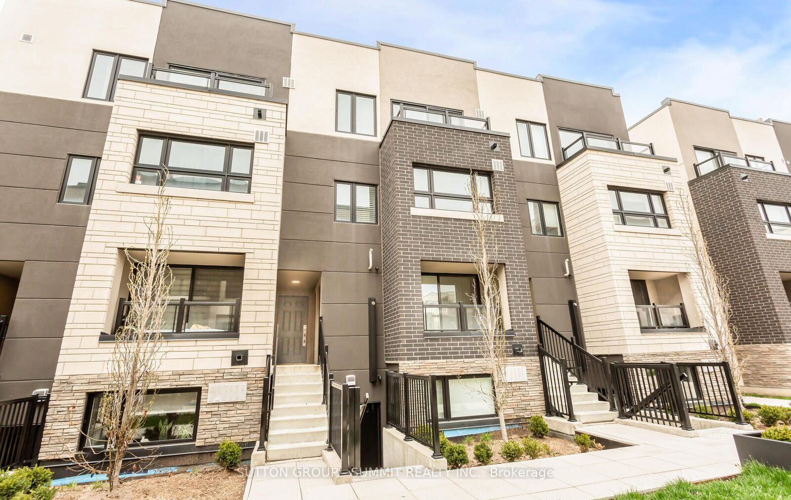 Property Photo:  1137 Cooke Boulevard 207  ON L7T 0C3 