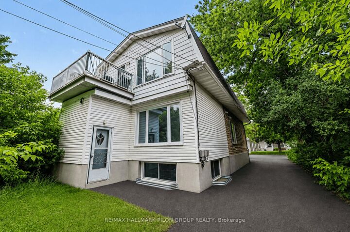 Property Photo: 528 Guy Street ON K1K 1B9