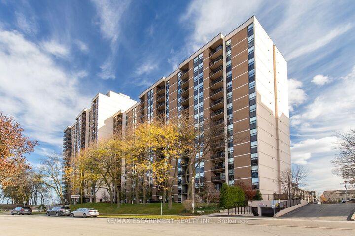 500 Green Road 310 — photo 1