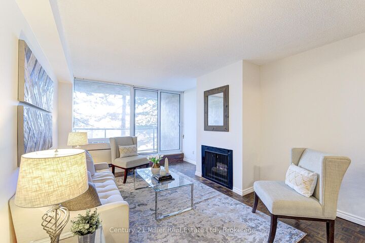20 Speers Road 304 — photo 1