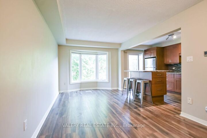Property Photo: 492 Laclie Street 14 ON L3V 7V2
