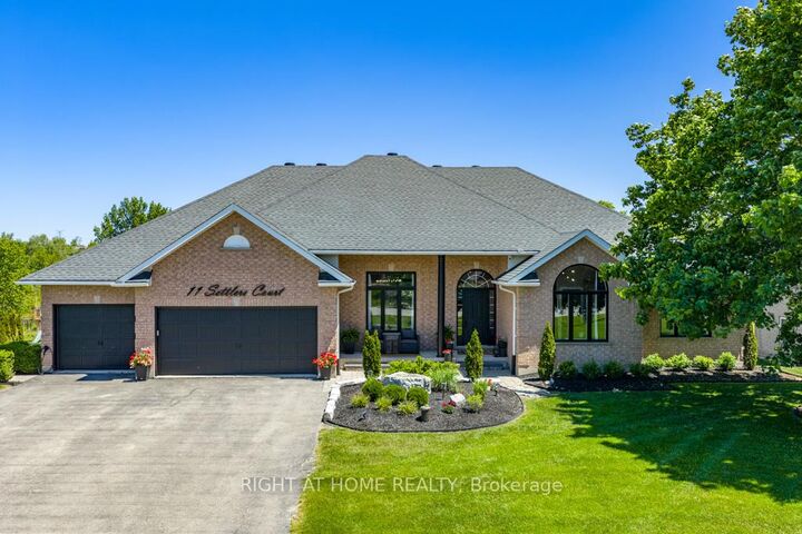 Property Photo: 11 Settlers Court ON N0B 2C0