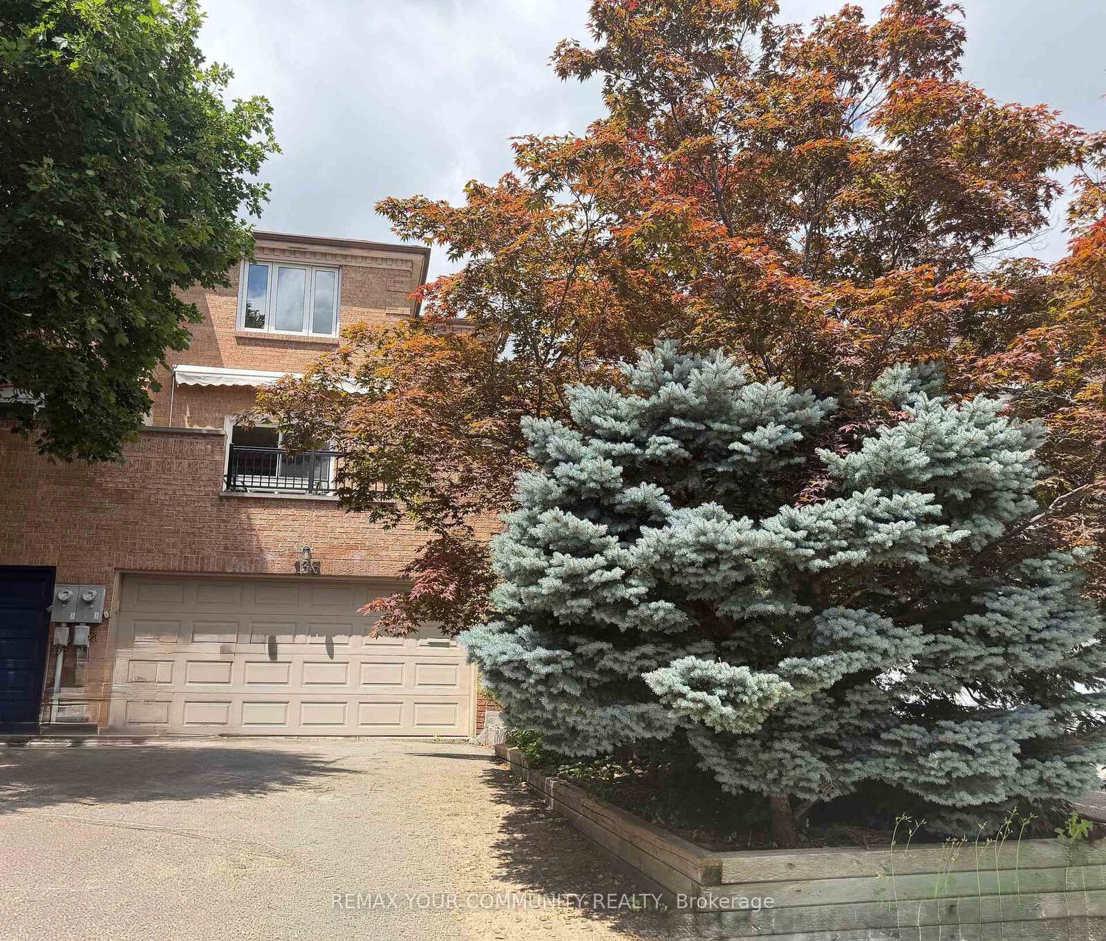 Photo de la propriété: 133 Stillwater Crescent ON M2R 3S3