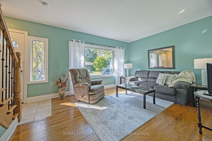 Property Photo: 1874 Churchill Avenue ON N5W 2L6