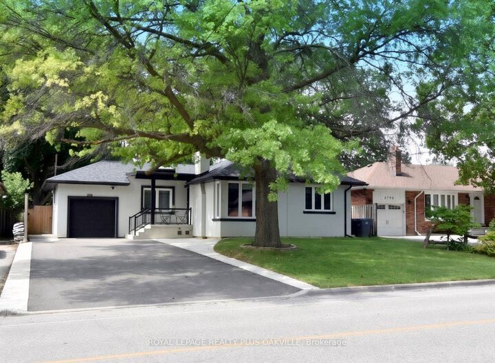 Property Photo:  2110 Munden Road  ON L5A 2R2 