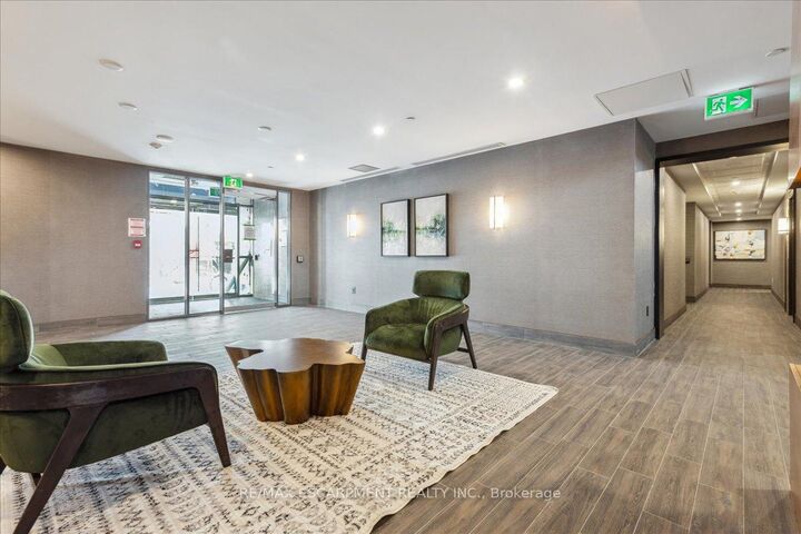 Property Photo: 450 Dundas Street E 1001 ON L8B 1Z2