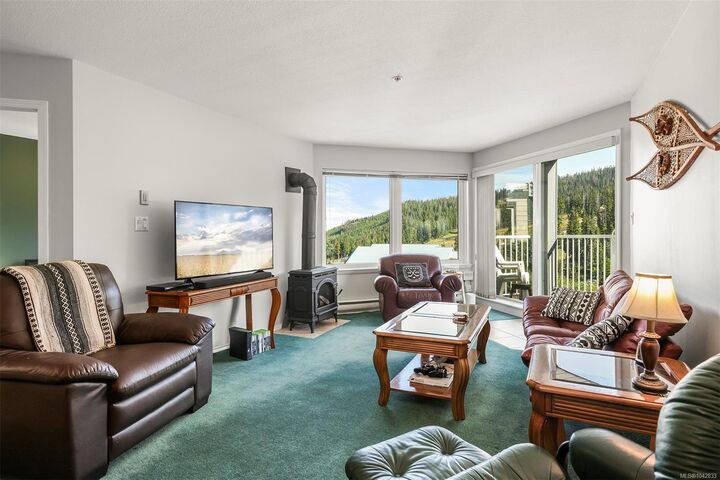 Property Photo: 1320 Henry Rd #215 BC V9J 1L0