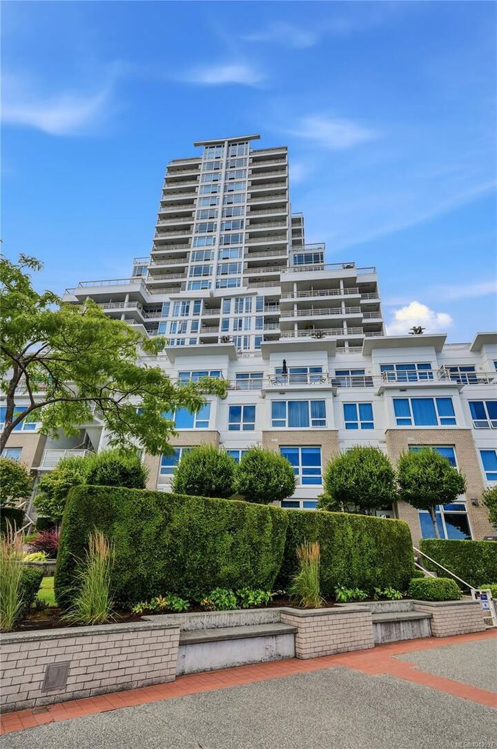 38 Front St #1106 — photo 1