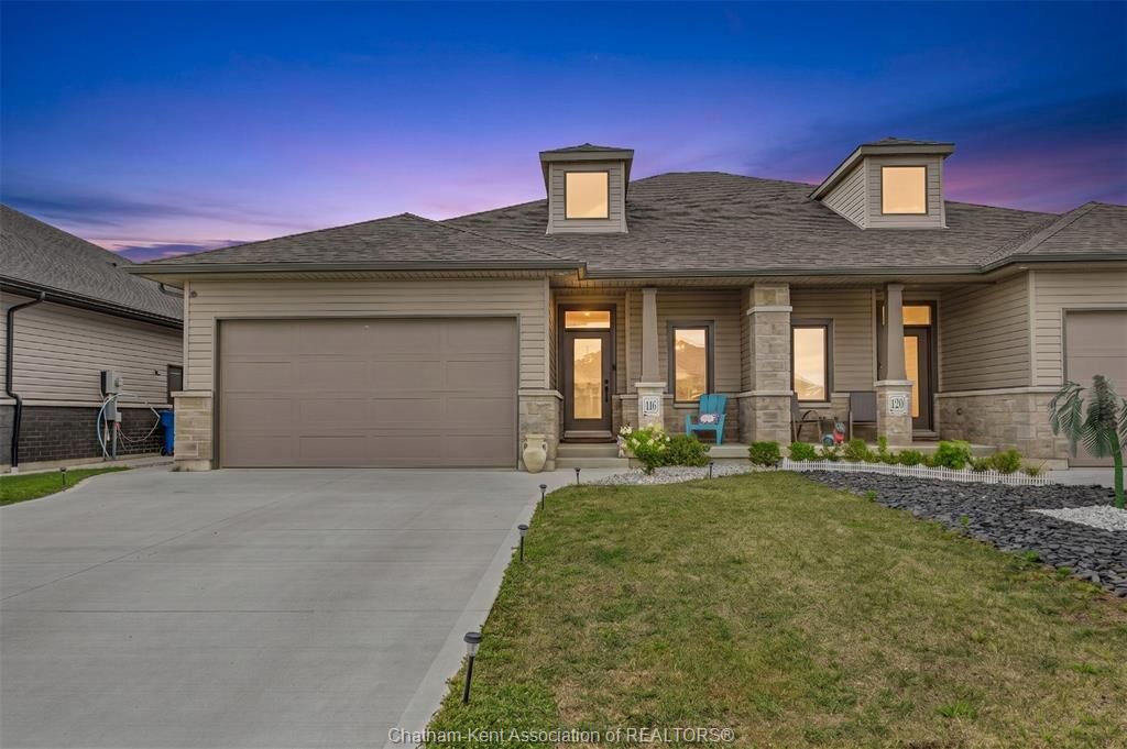 Property Photo:  116 Brighton Place  ON N7L 0G7 