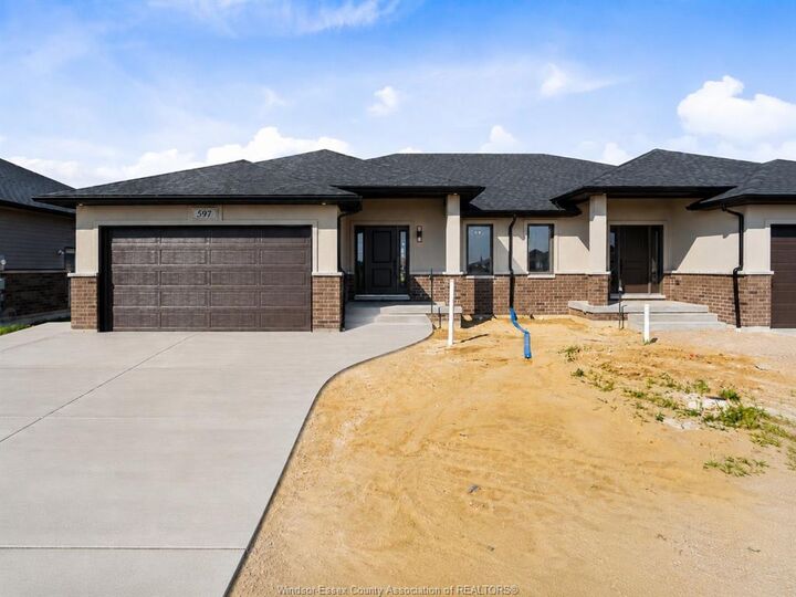 597 Keil Trail North — photo 1
