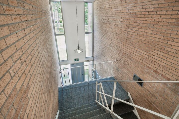 Property Photo: 1135 Forest Green Dr PA 15108