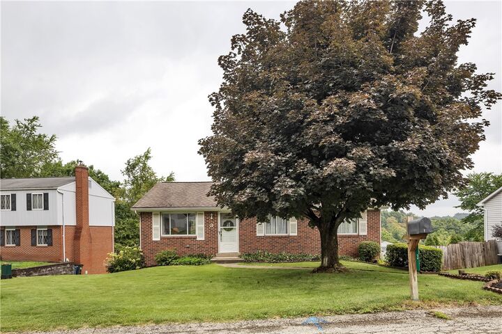 Property Photo: 3 W. White Oak Drive PA 15626