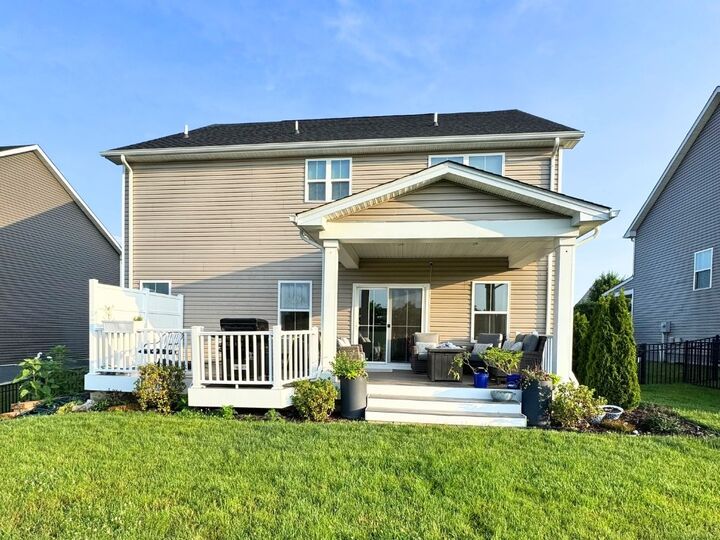 Property Photo:  232 Regency Drive  PA 15330 