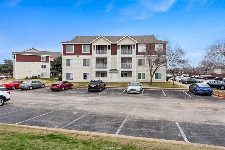 Property Photo:  515 Southwest Parkway 301  TX 77840 