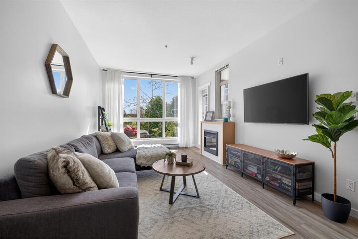 Property Photo:  15918 26 Avenue 329  BC V3Z 5K3 