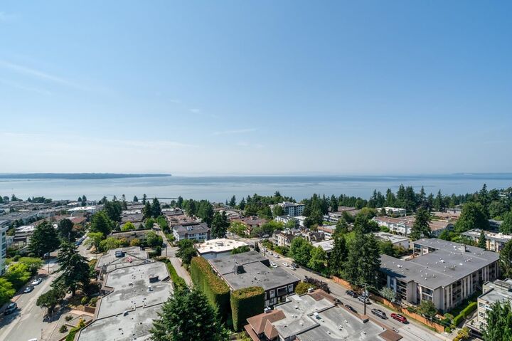 1475 Foster Street 1405 — photo 1