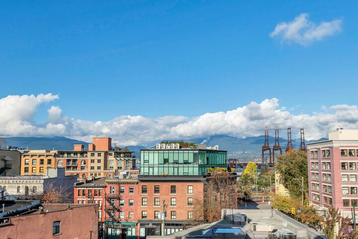 55 E Cordova Street 506 — photo 1