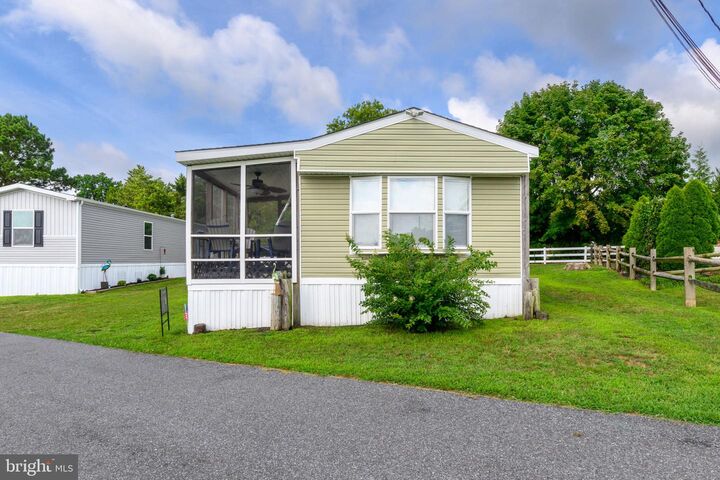 Property Photo: 26925 Galleon Road DE 19966
