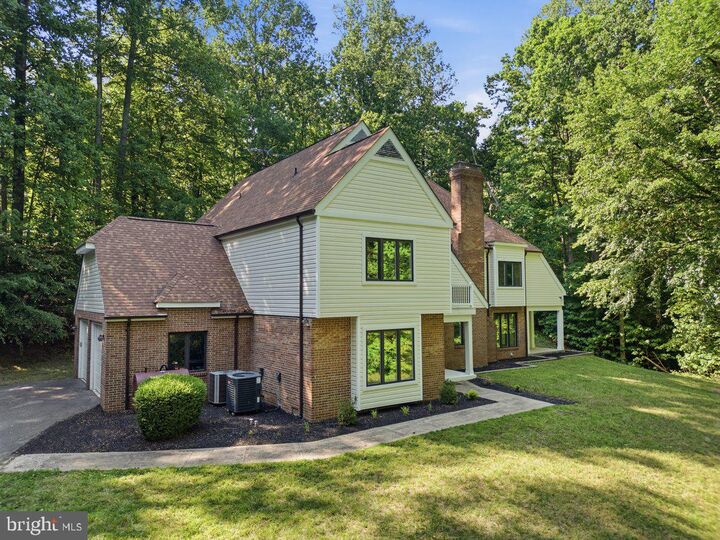 Property Photo:  4200 Henry Court  MD 20685 