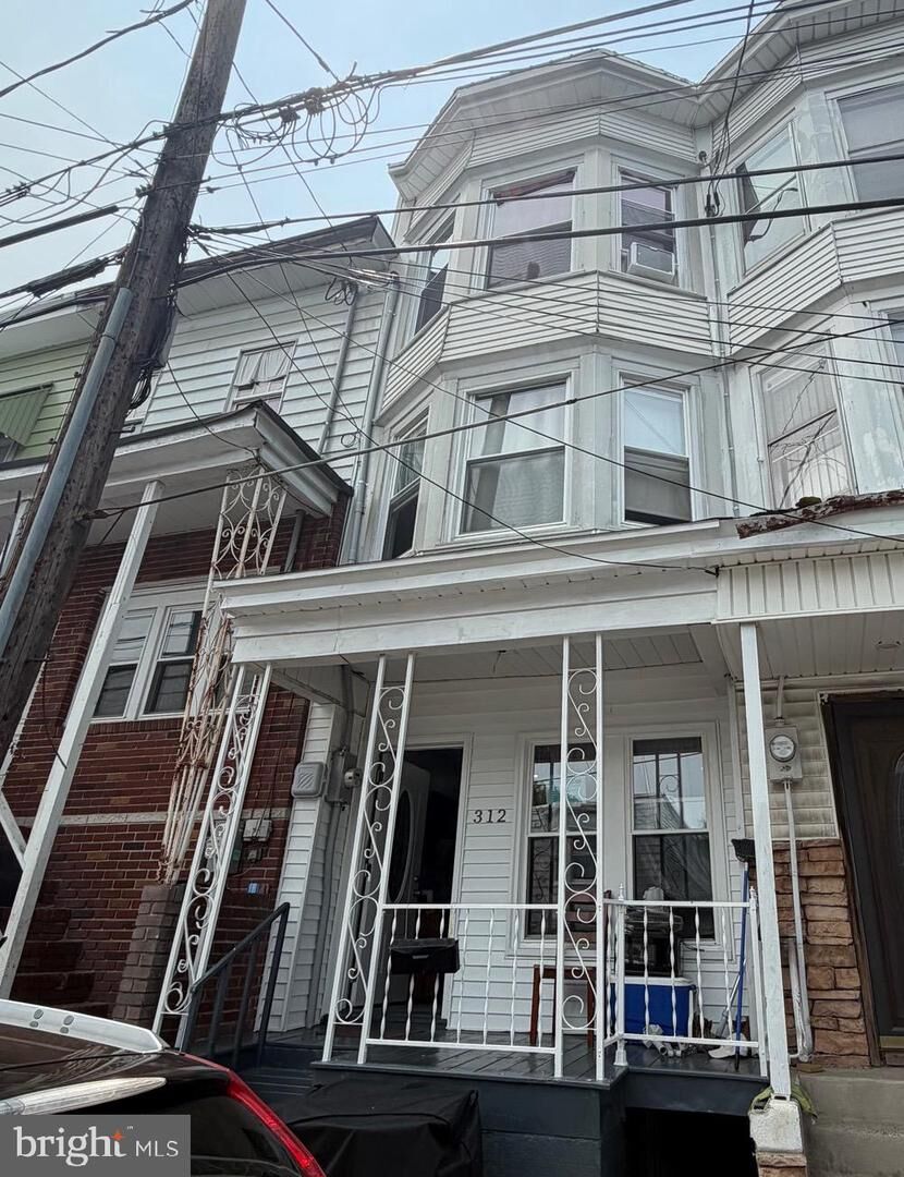 Property Photo:  312 S Jardin Street  PA 17976 