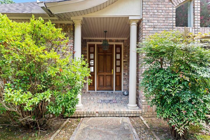 Property Photo:  35 Derecho Way  AR 71909 