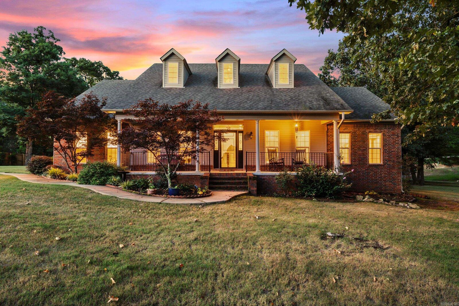 Property Photo:  82 Northlake Circle  AR 72032 