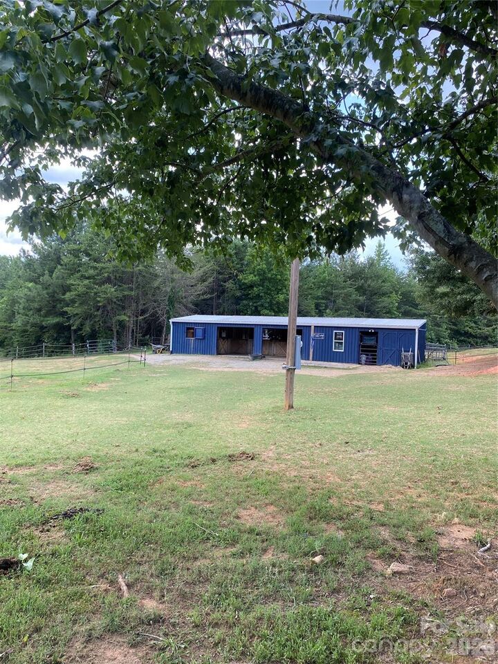Property Photo:  1568 John Smith Road  NC 28722 