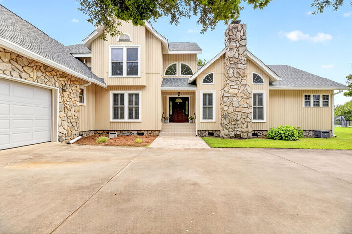 Property Photo: 1120 Waters Edge Drive SC 29148