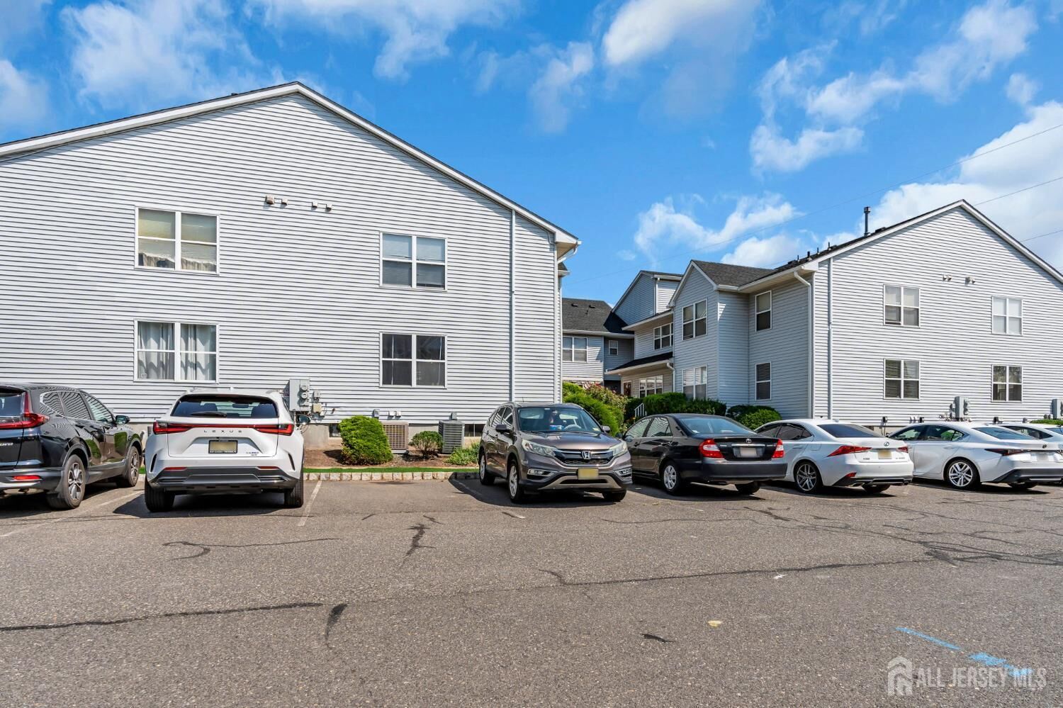 Property Photo: 189 Bexley Lane NJ 08854