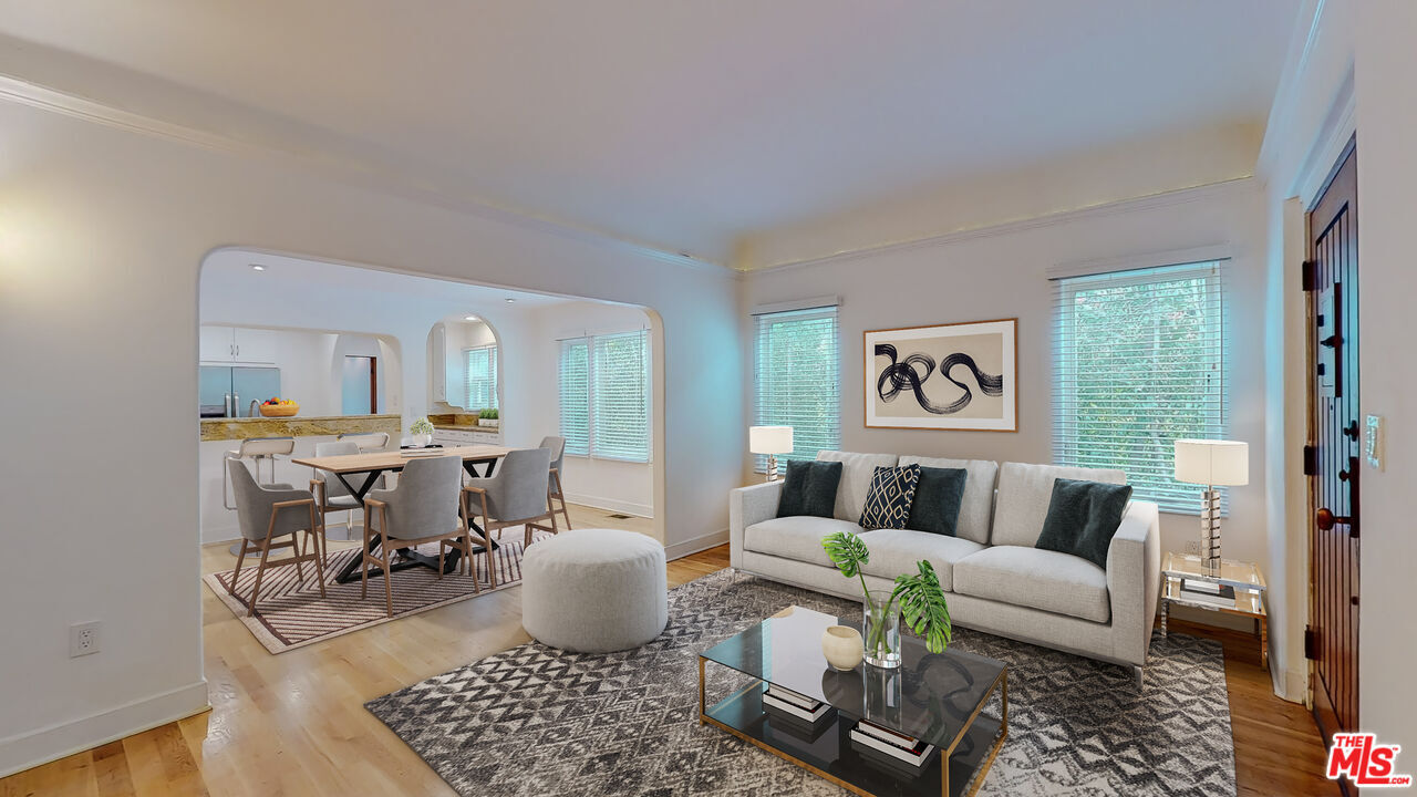 Property Photo:  1011 N La Jolla Ave  CA 90046 
