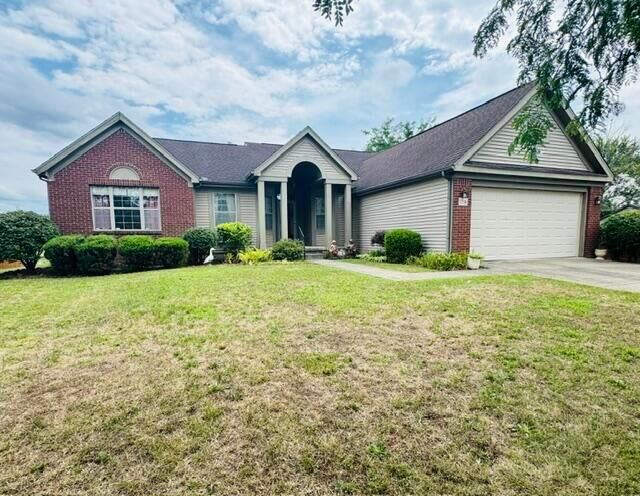 Property Photo: 1716 Fern Trail Drive OH 43130