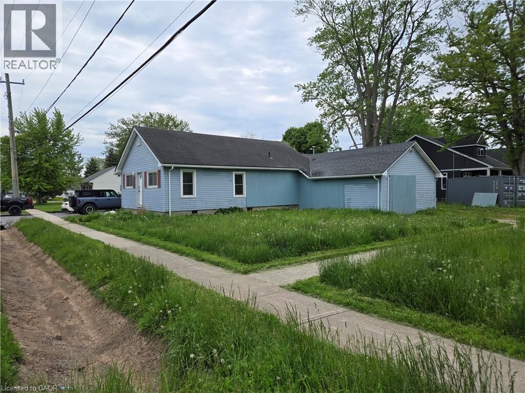 Property Photo:  303 South Ridge Road  ON L0S 1N0 