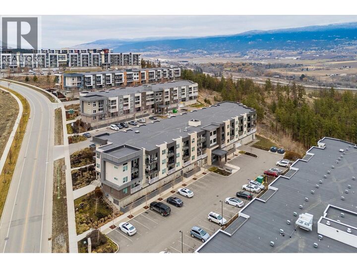 Property Photo:  655 Academy Way 212  BC V1V 3A4 