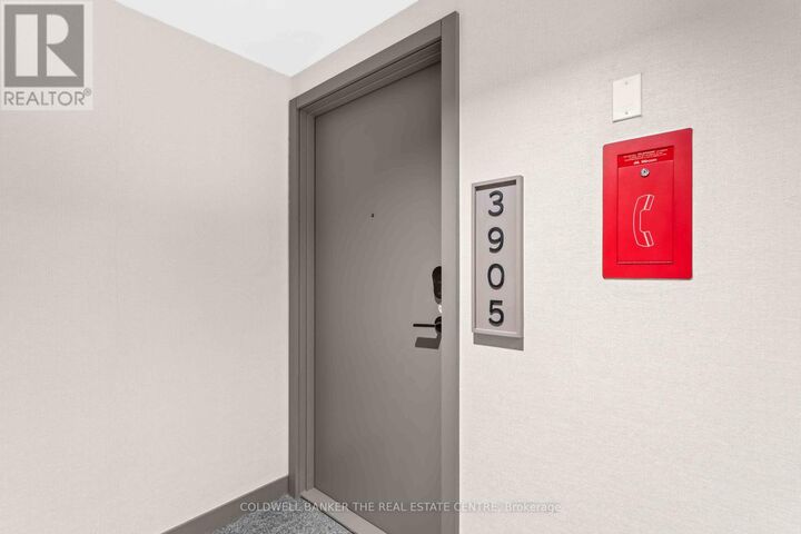 Property Photo: 634 Church Street 3905 ON M4Y 2G3