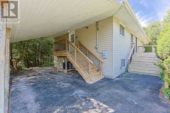 Property Photo:  7 Robmar Street  ON L1M 1T8 