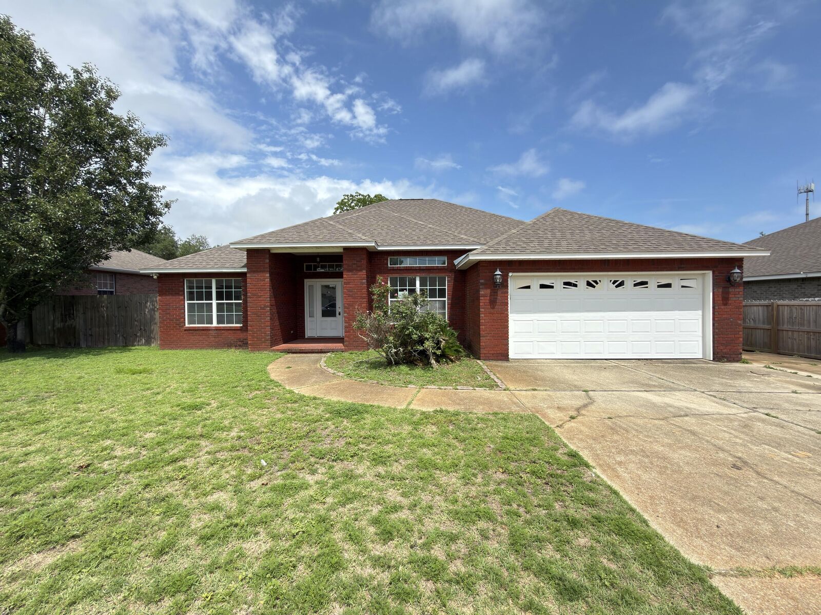 Property Photo:  314 Friar Tuck Road  FL 32569 