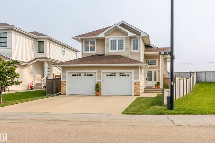 Property Photo: 9604 87 Street AB T8R 0C5