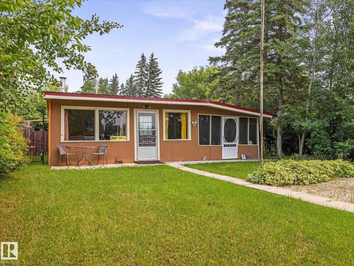 4907 54 Street — photo 1