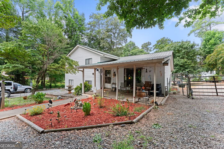 Property Photo: 280 Strickland Road GA 30004
