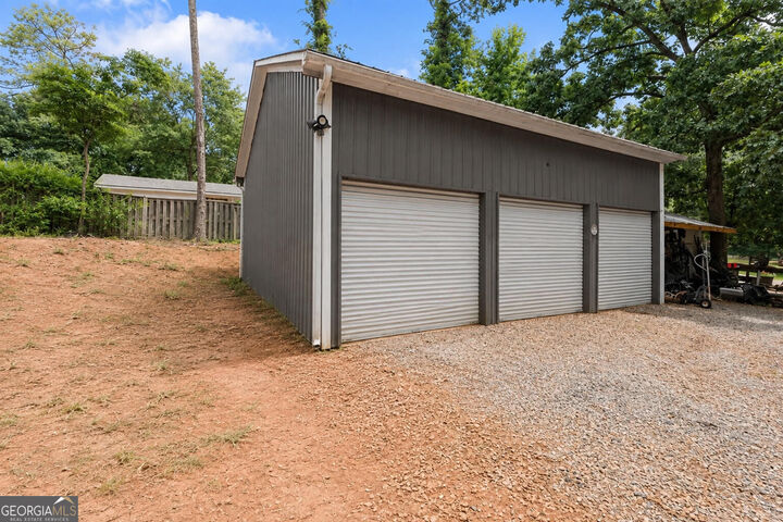 Property Photo: 280 Strickland Road GA 30004