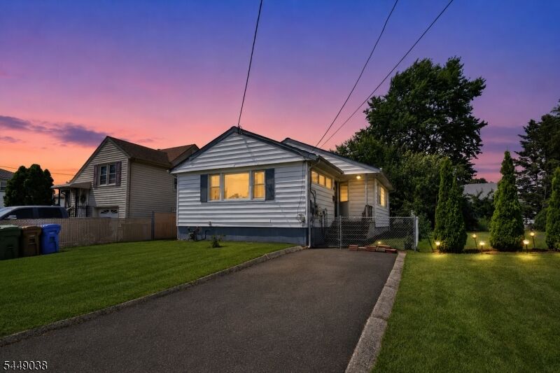 Property Photo: 915 Essex Ave NJ 07036